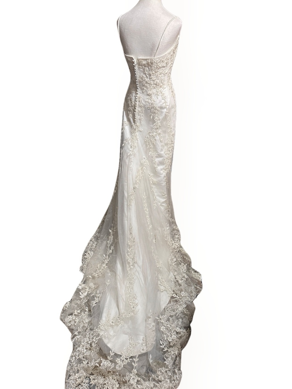 Anjolique Professional Design Ivory Beaded Lace Mermaid Wedding Dress Size 8 - Picture 4 of 13